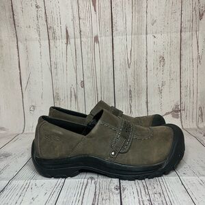 KEEN Kaci Slip On Clogs Gray  Leather  Womens Size 10